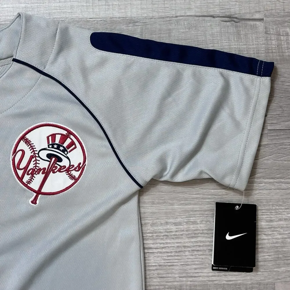 NEW Vintage Nike Youth New York Yankees Gray Baseball Jersey Size Medium (12/14)